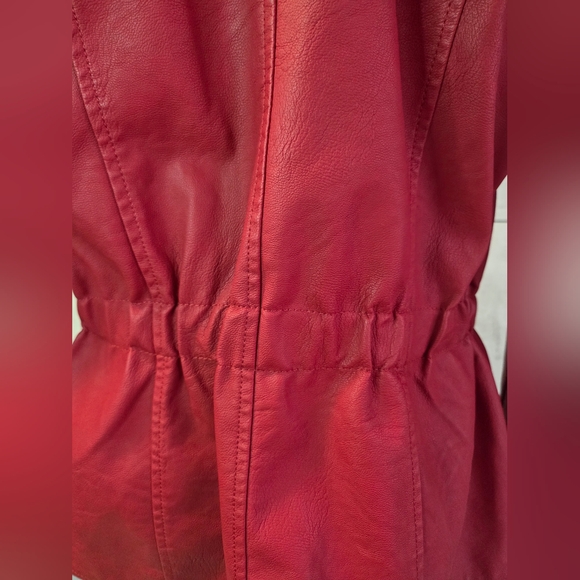 Baccini Women's Vibrant Red Faux Leather Jacket - Picture 4 of 9